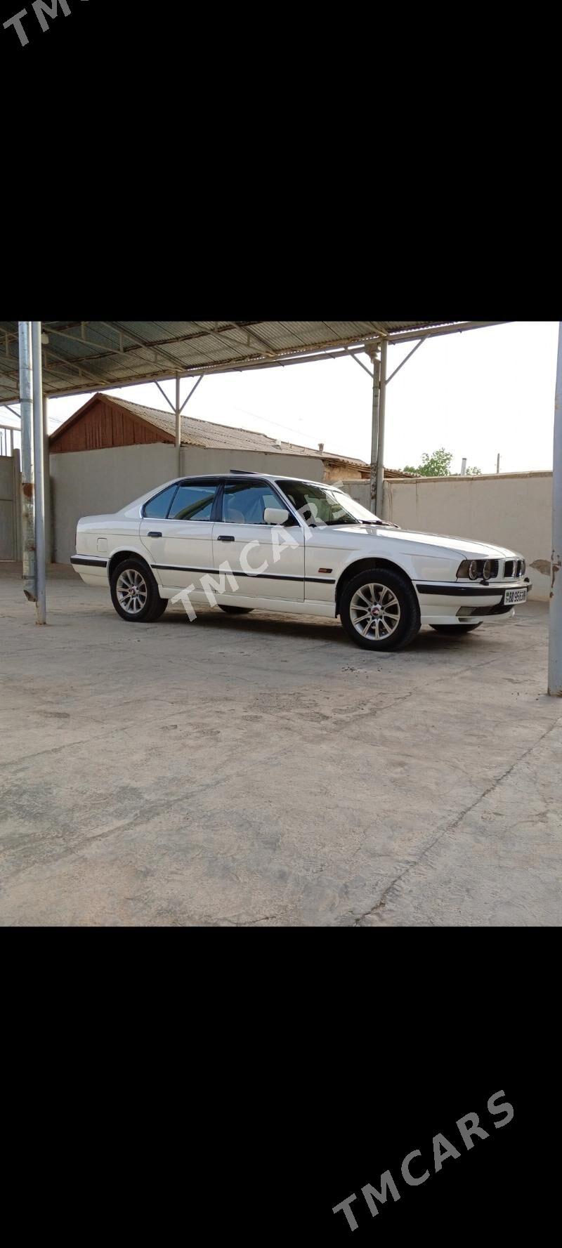 BMW E34 1991 - 57 000 TMT - Gyzylarbat - img 5