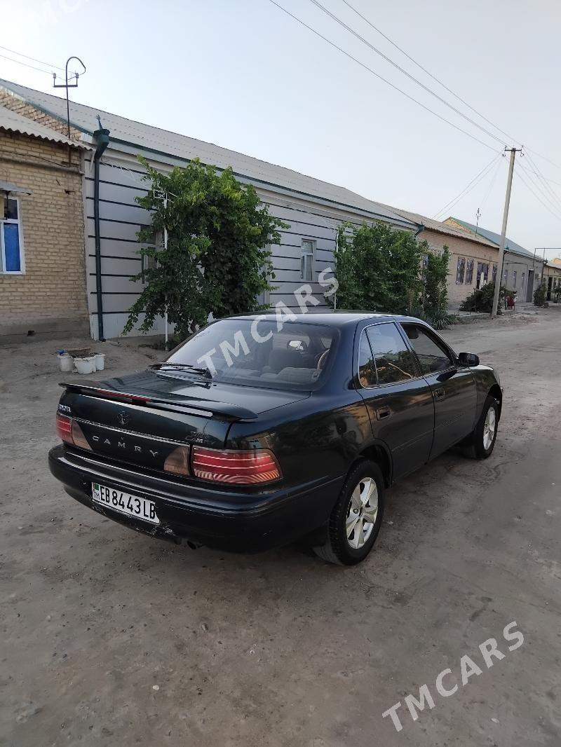 Toyota Camry 1993 - 44 000 TMT - Гарабекевюл - img 4