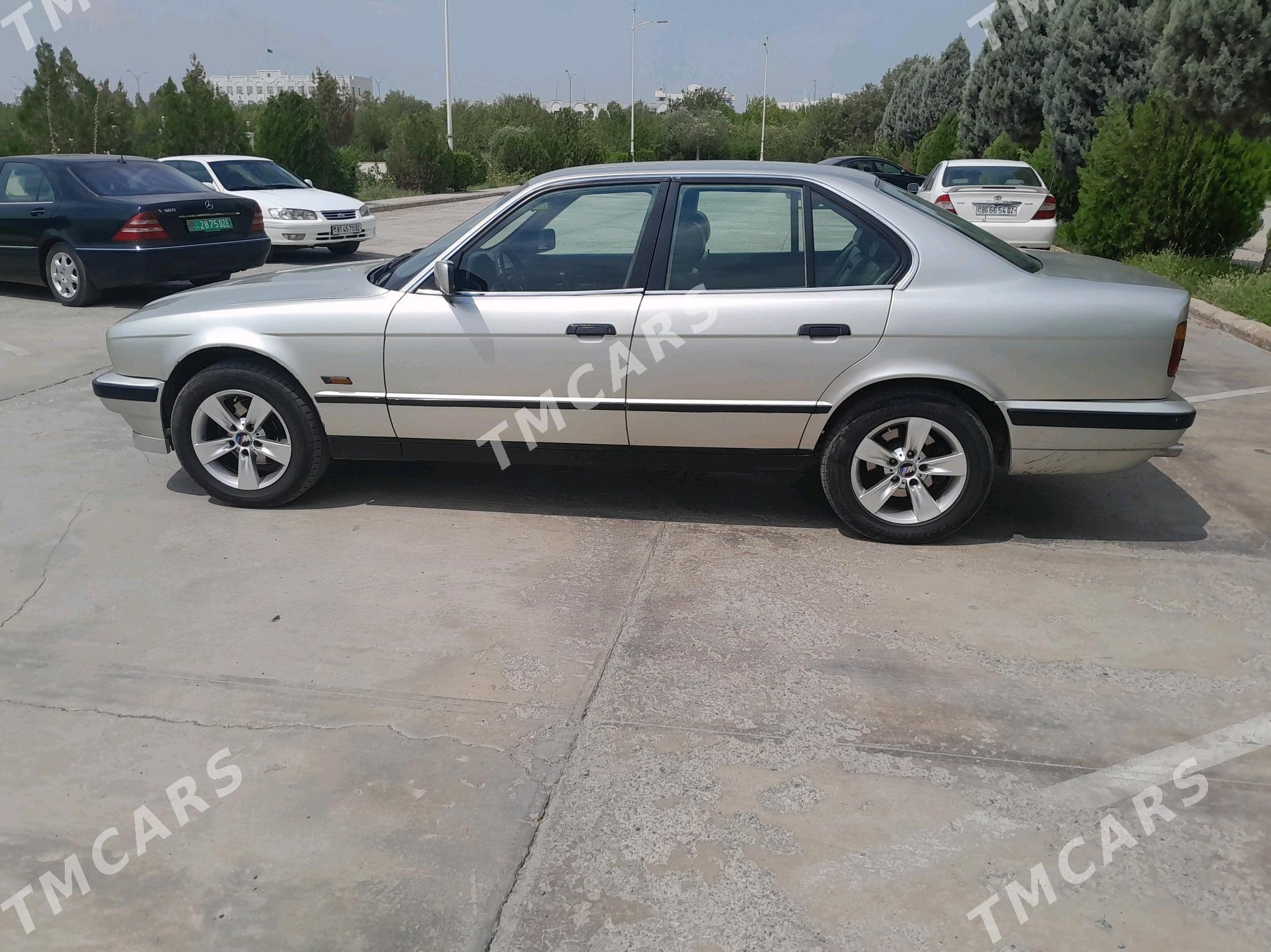 BMW 520 1995 - 65 000 TMT - Köneürgenç - img 4