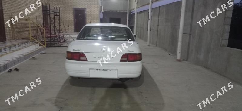 Toyota Camry 1994 - 84 000 TMT - Мары - img 2