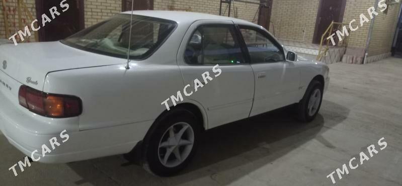Toyota Camry 1994 - 84 000 TMT - Мары - img 4