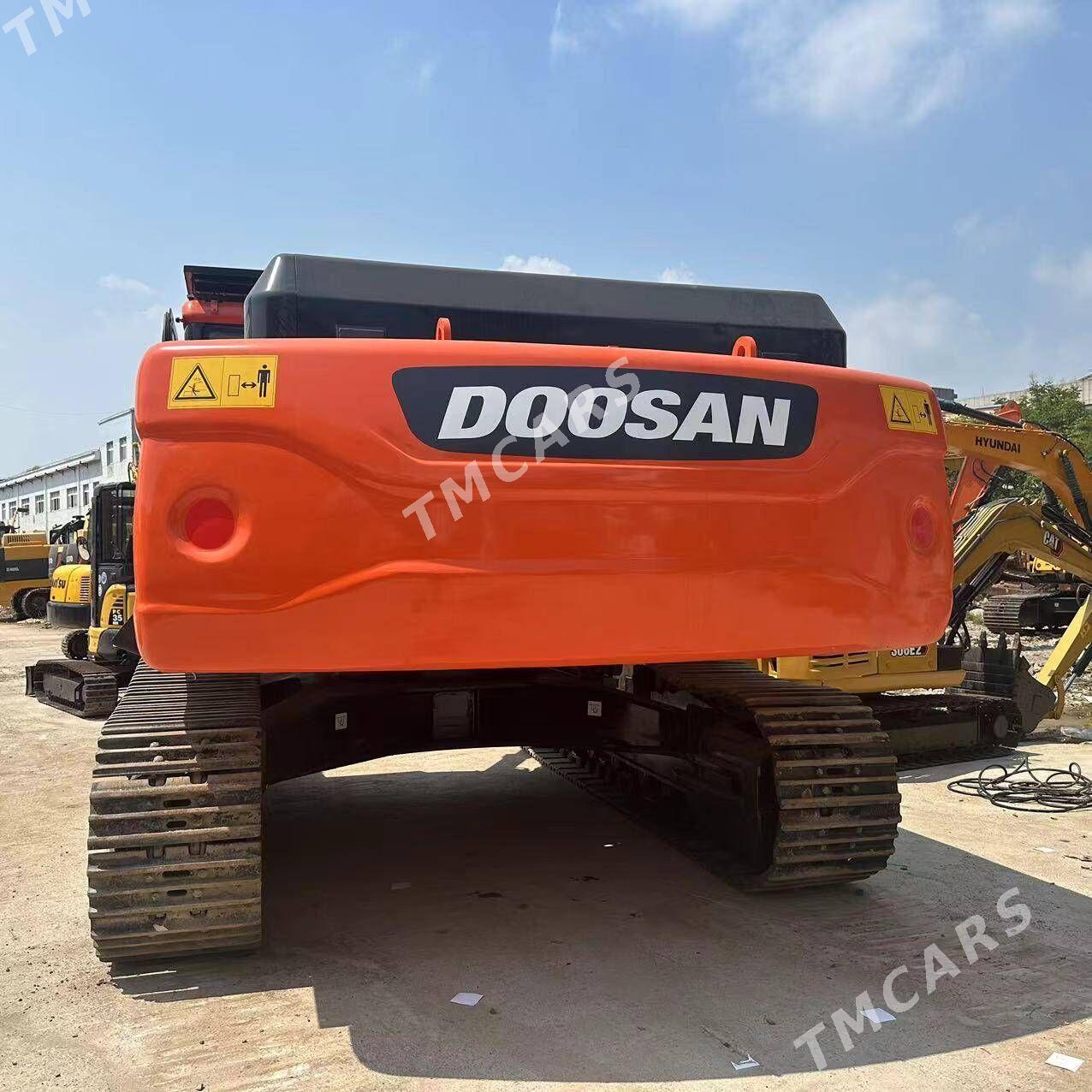 Komatsu PC360LC-11 2021 - 1 405 000 TMT - Balkanabat - img 3
