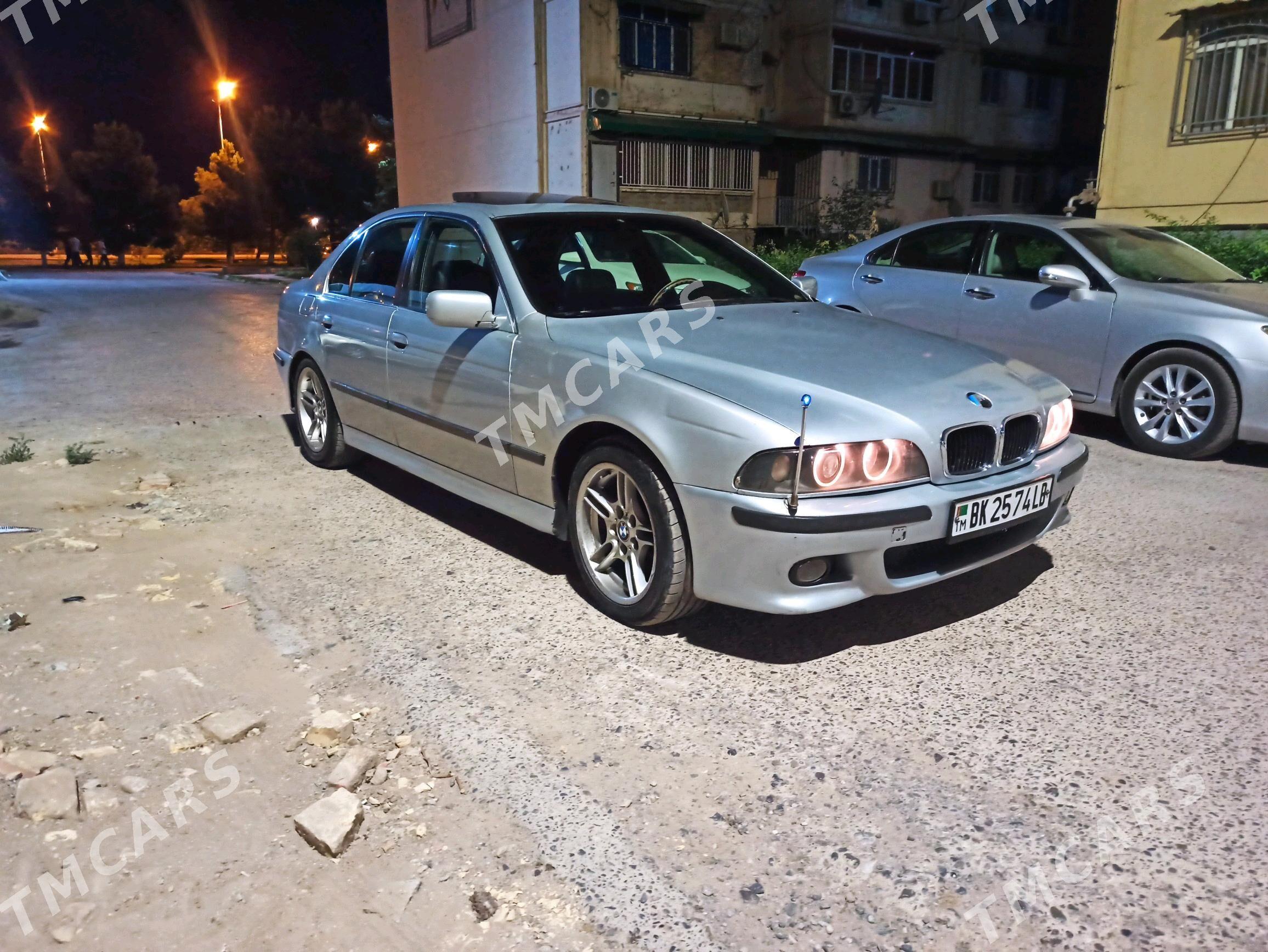 BMW E39 1998 - 95 000 TMT - Türkmenabat - img 4