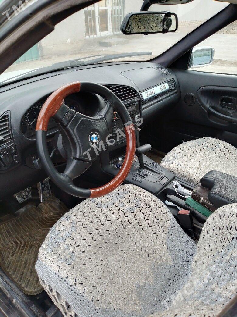 BMW 320 1996 - 40 000 TMT - Губадаг - img 8