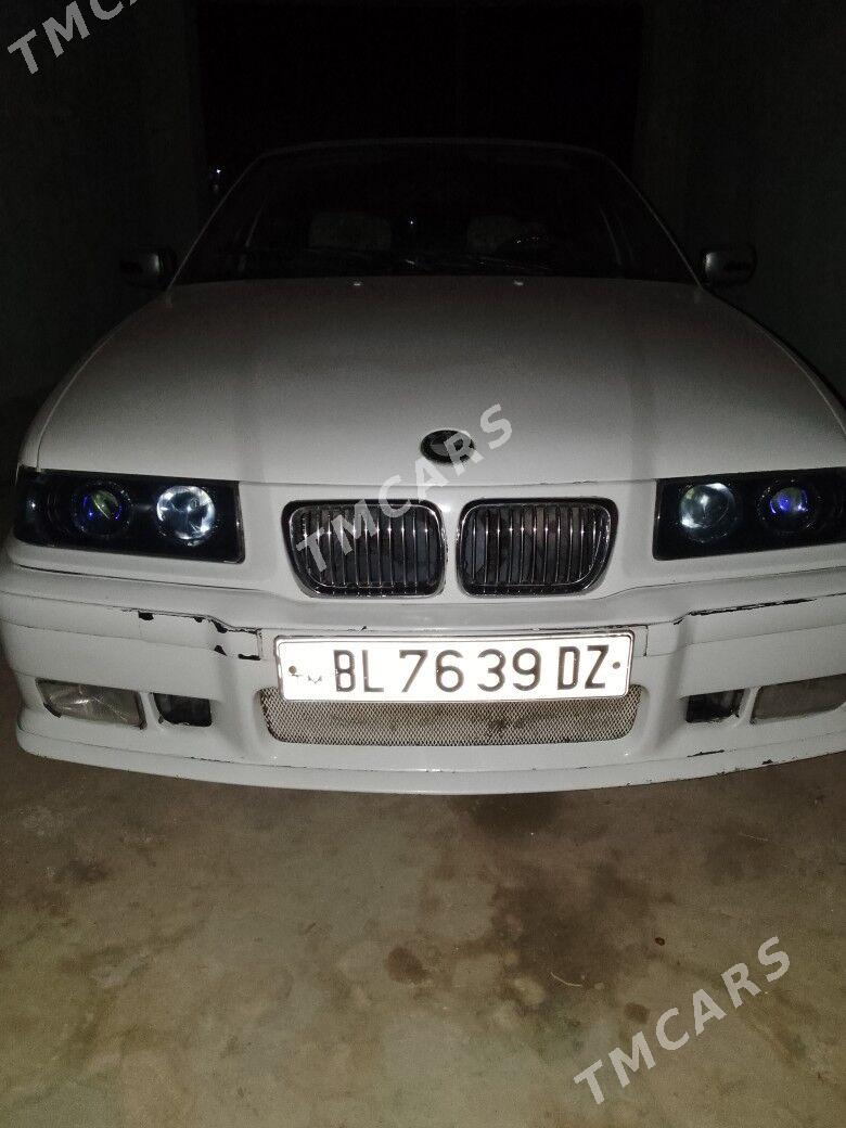 BMW 320 1996 - 40 000 TMT - Губадаг - img 9