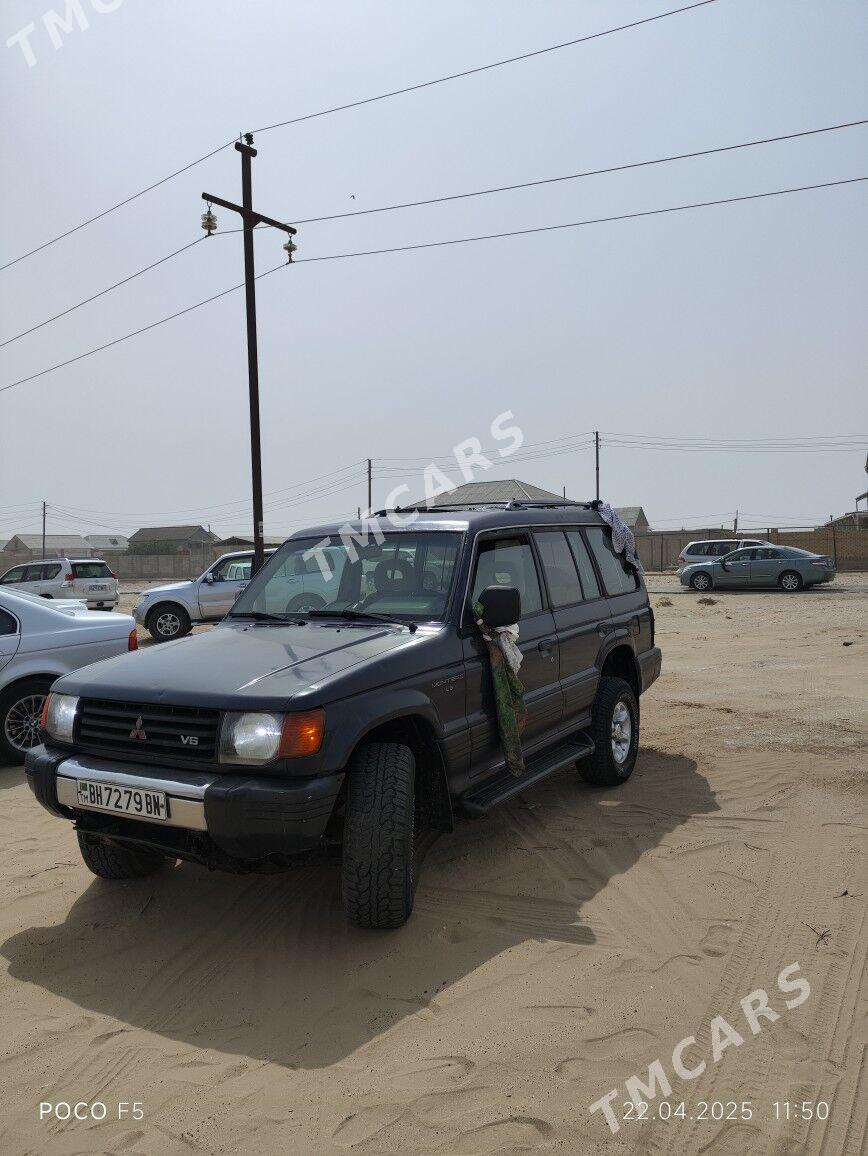 Mitsubishi Montero 1996 - 60 000 TMT - Хазар - img 5