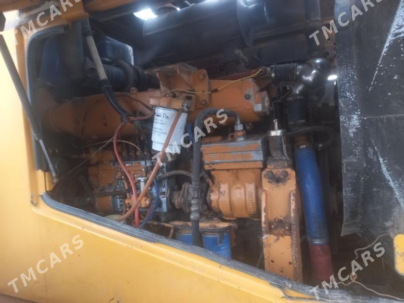 XCMG LW500F 2012 - 500 000 TMT - Гарабекевюл - img 2