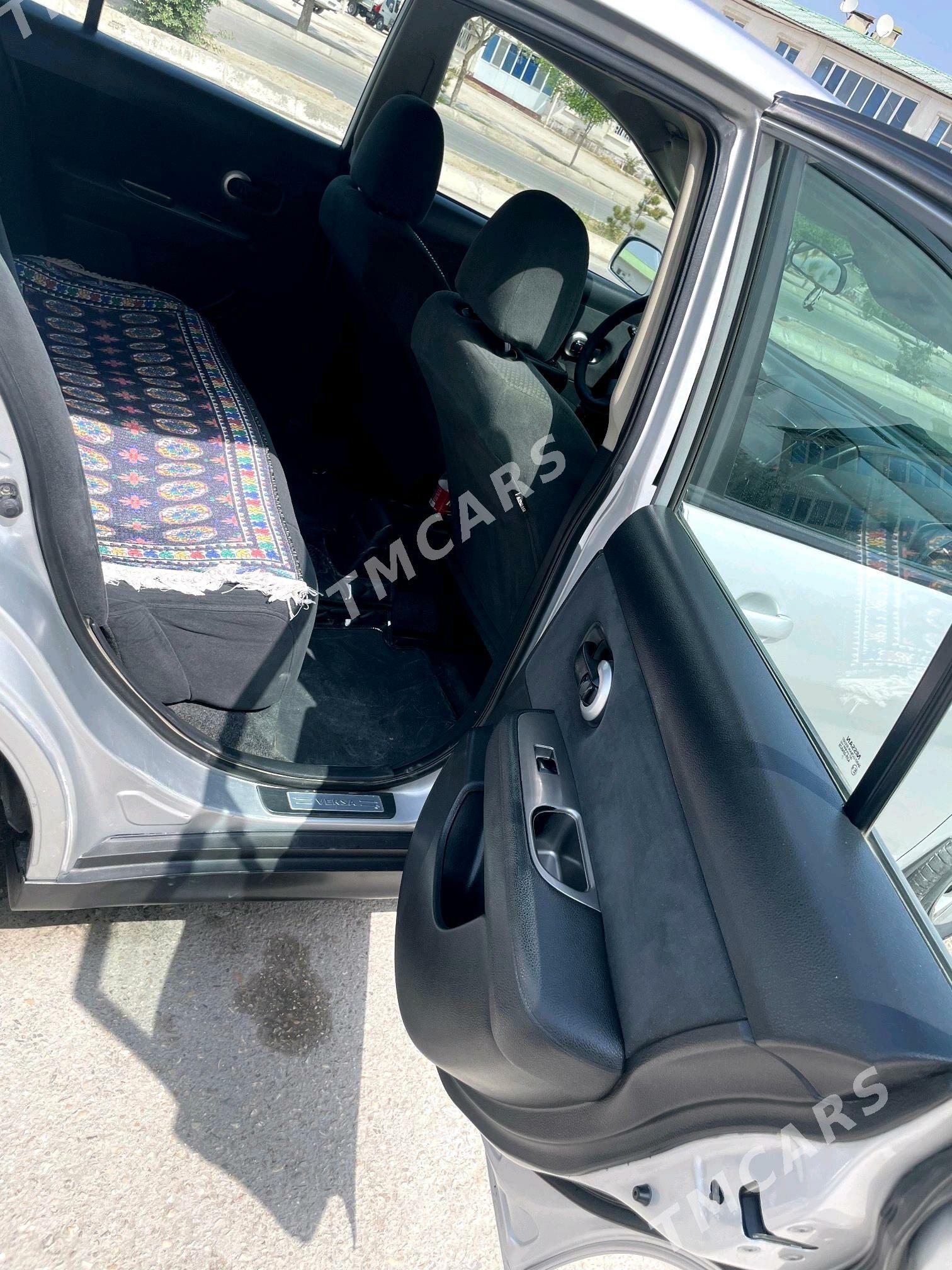 Nissan Versa 2012 - 115 000 TMT - Balkanabat - img 6