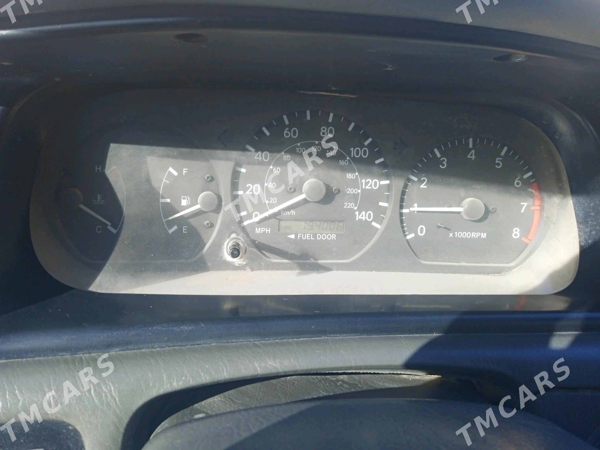 Toyota Camry 2000 - 110 000 TMT - Türkmenbaşy etr. - img 2