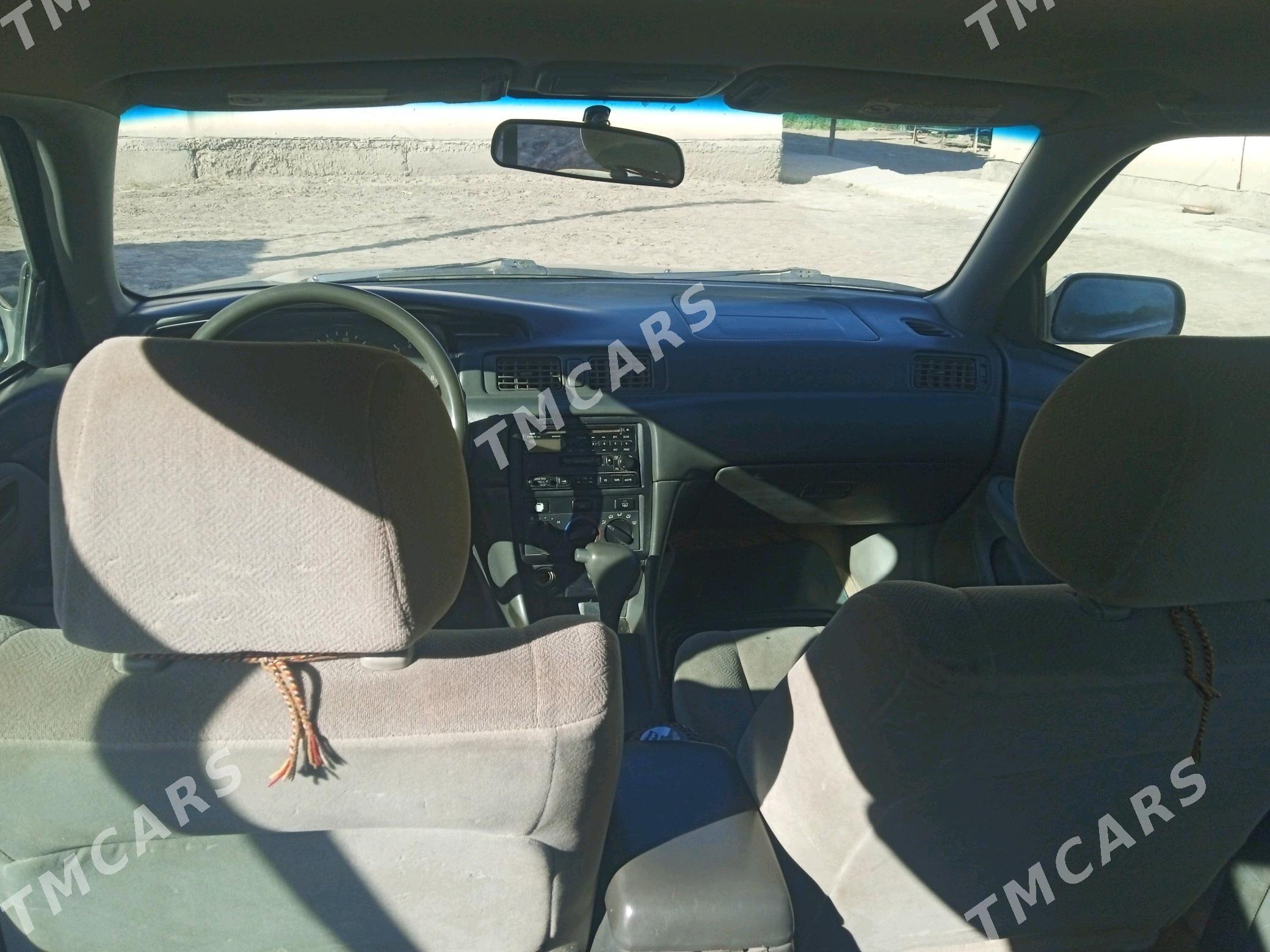 Toyota Camry 2000 - 110 000 TMT - Türkmenbaşy etr. - img 4