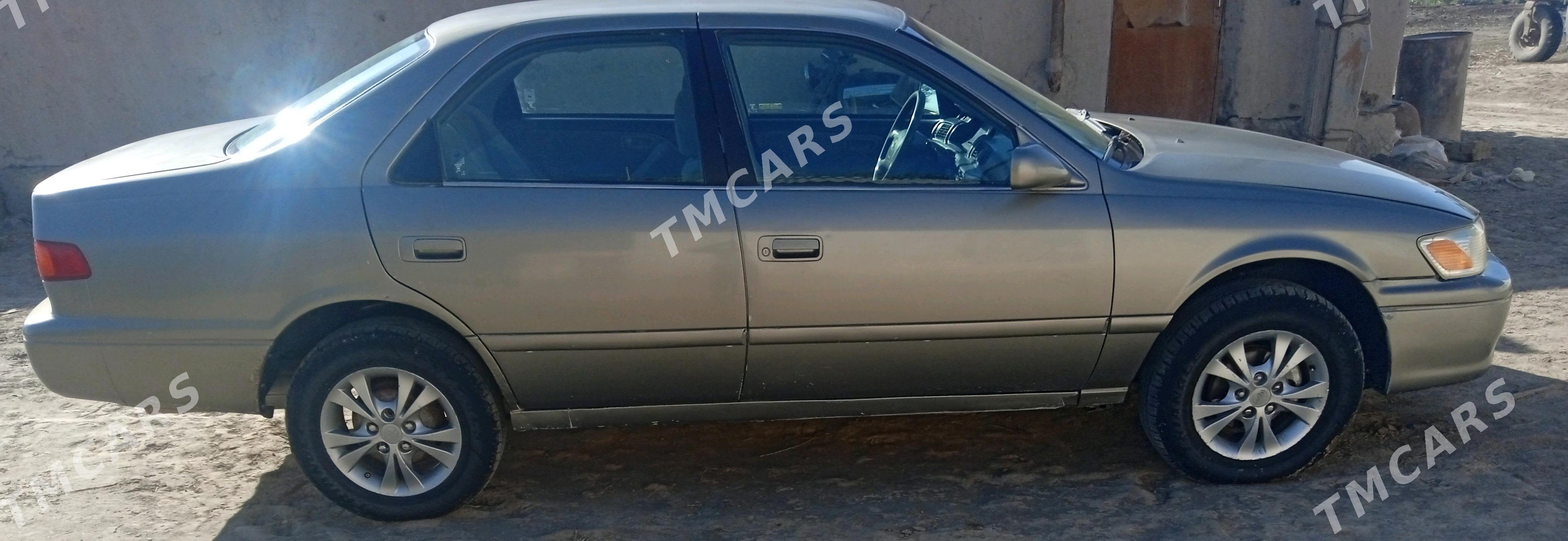 Toyota Camry 2000 - 110 000 TMT - Türkmenbaşy etr. - img 3