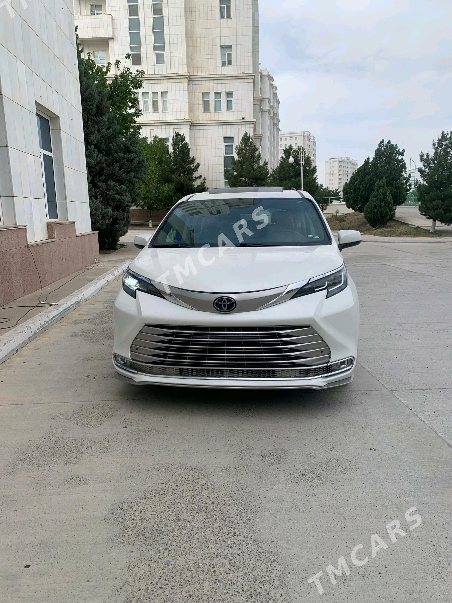 Toyota Sienna 2021 - 495 000 TMT - Ашхабад - img 3