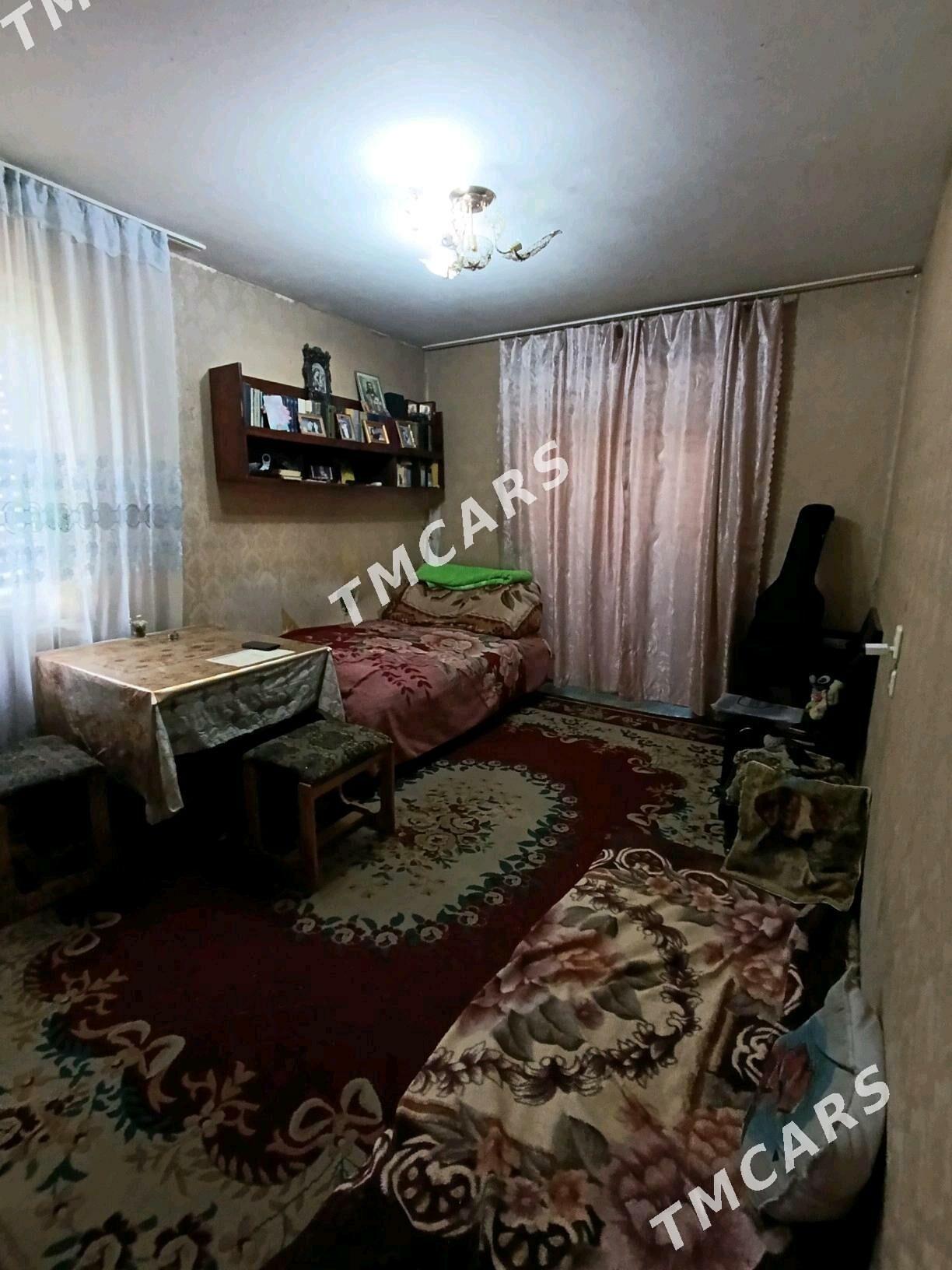 satlyk 2 komnot jay - Mary - img 2