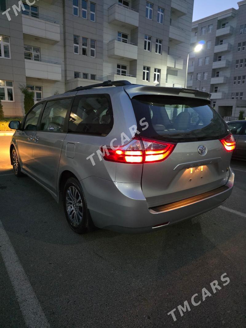 Toyota Sienna 2020 - 540 000 TMT - Мары - img 5