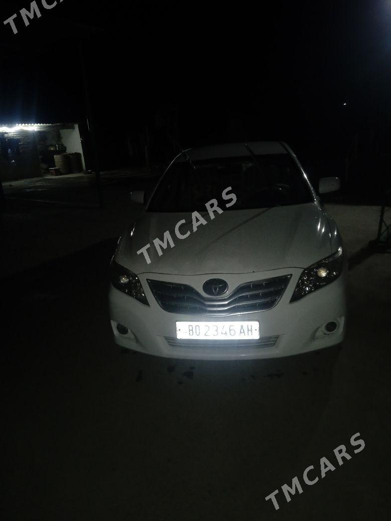 Toyota Camry 2010 - 130 000 TMT - Анев - img 3