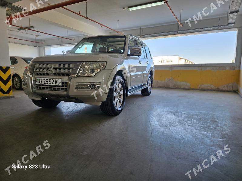 Mitsubishi Pajero 2015 - 312 000 TMT - Aşgabat - img 8