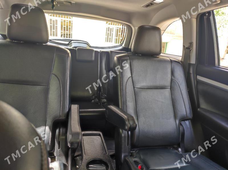 Toyota Highlander 2019 - 445 000 TMT - Туркменбаши - img 3