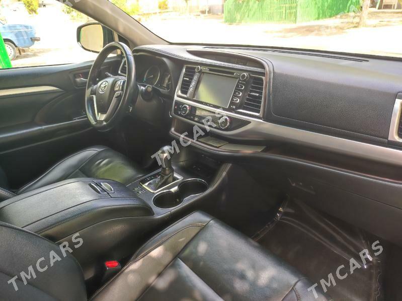 Toyota Highlander 2019 - 445 000 TMT - Туркменбаши - img 6
