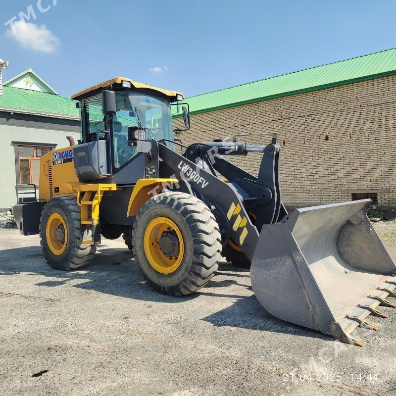 XCMG LW300F 2020 - 530 000 TMT - Векильбазар - img 4