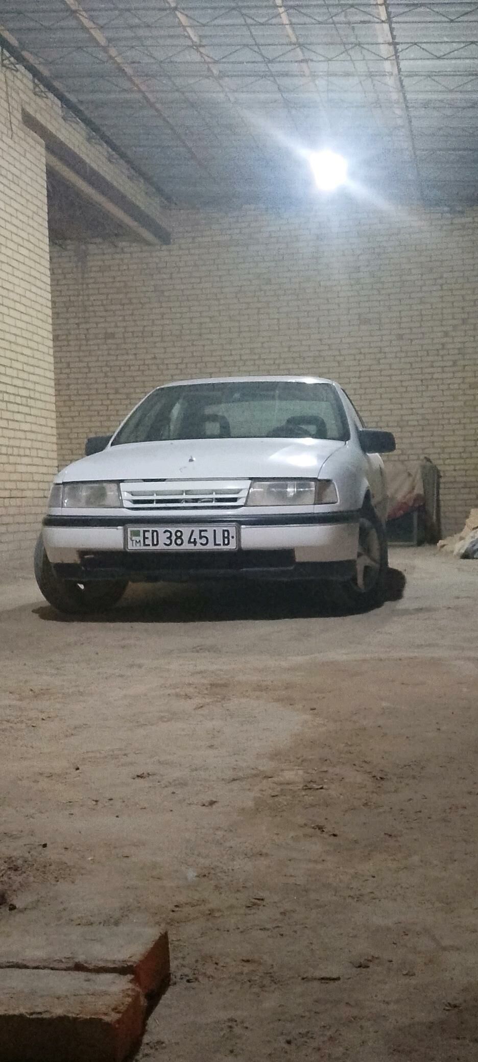 Opel Vectra 1990 - 23 000 TMT - Керки - img 9