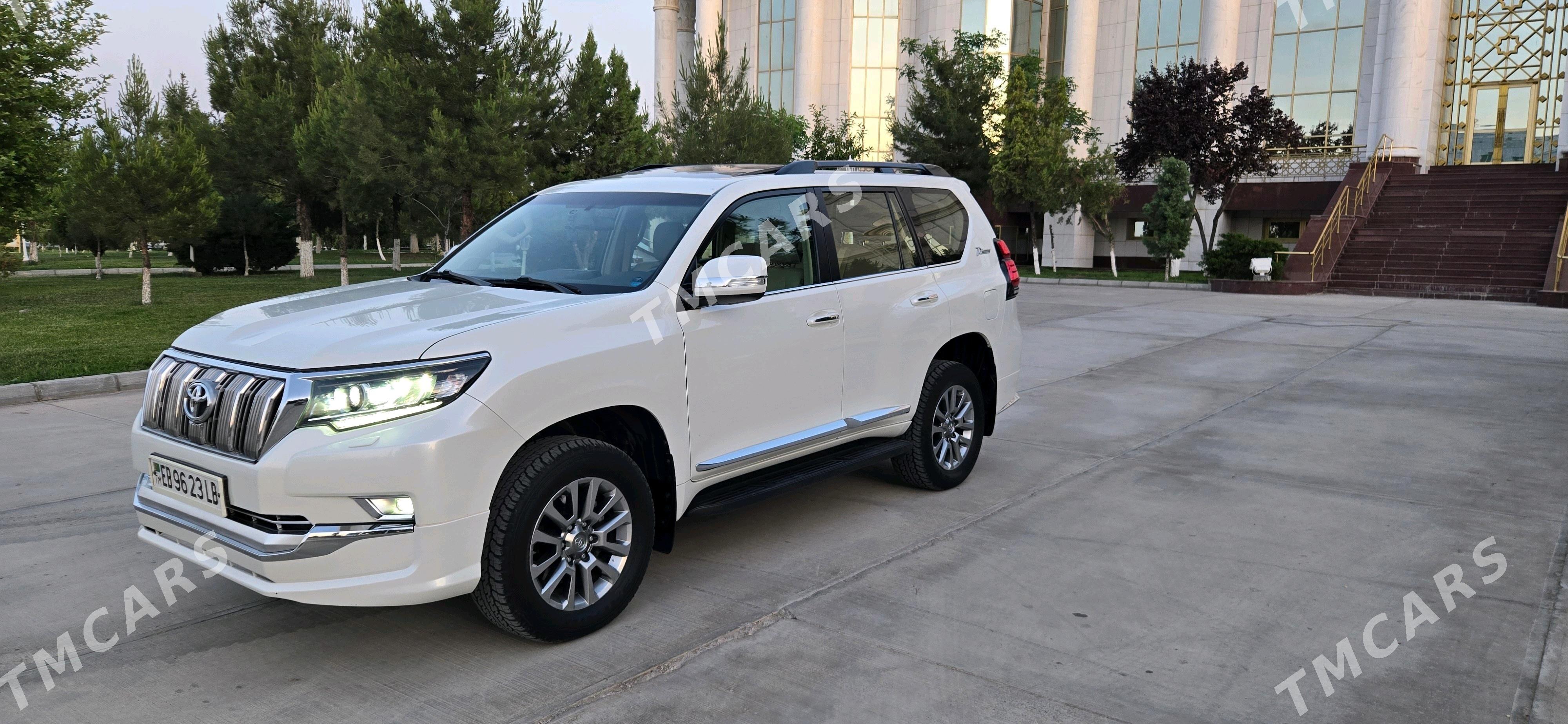 Toyota Land Cruiser Prado 2018 - 800 000 TMT - Туркменабат - img 2