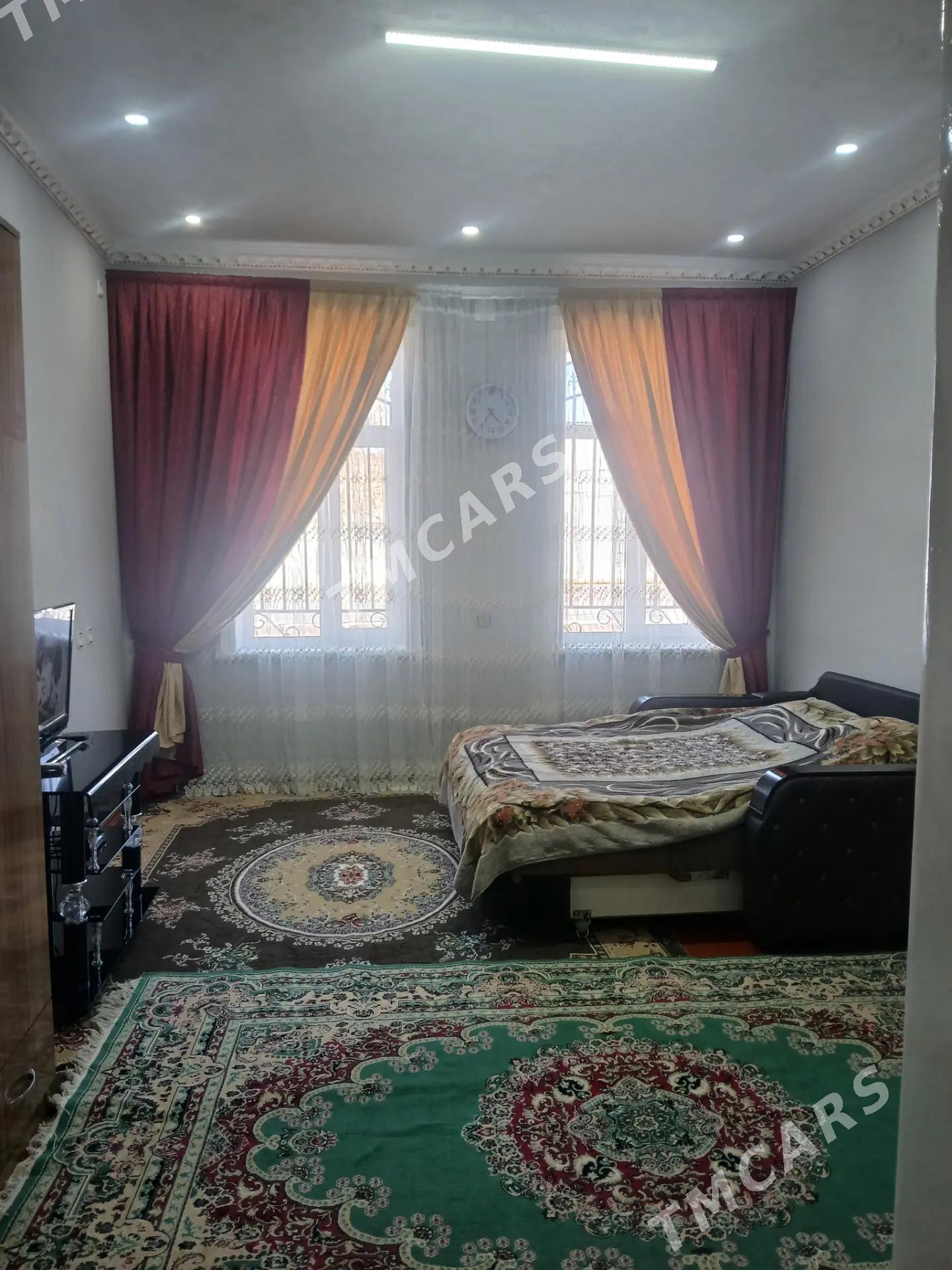 Продаю дом за мостом уютный - Türkmenabat - img 4