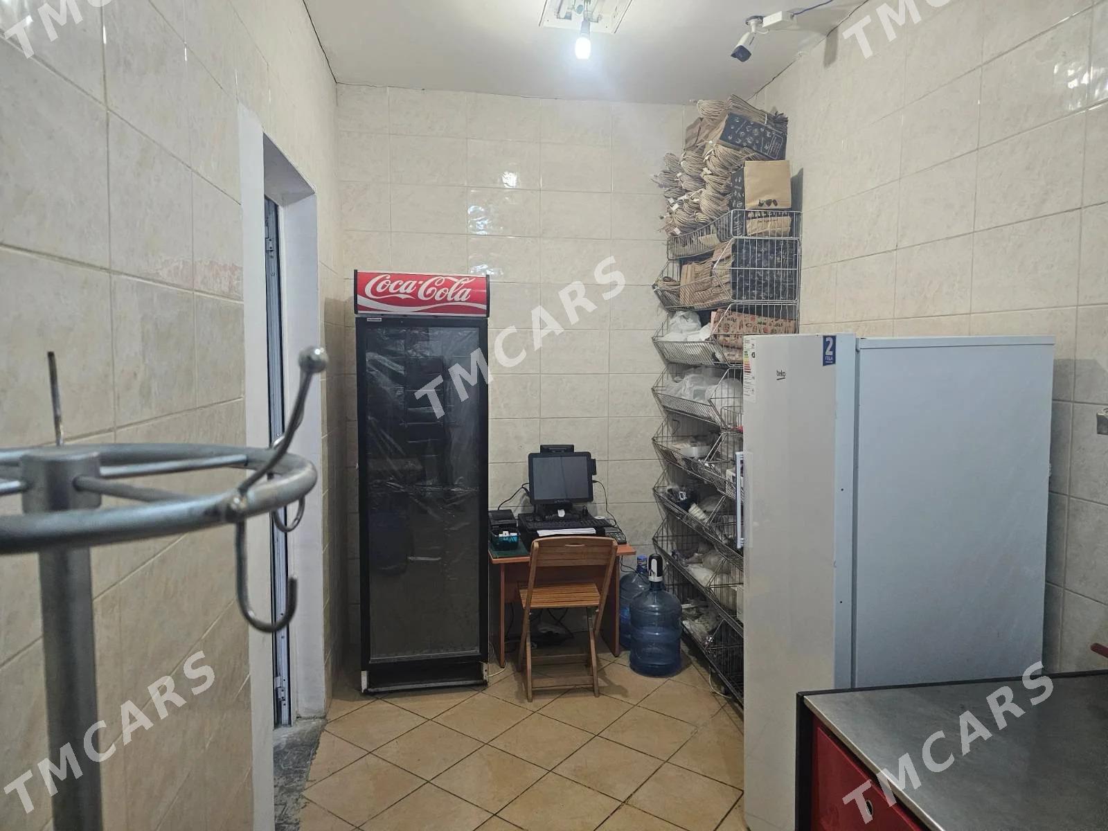 Kafe satlyk - Sowetskiý köç. (Garaşsyzlyk şaýoly) - img 6