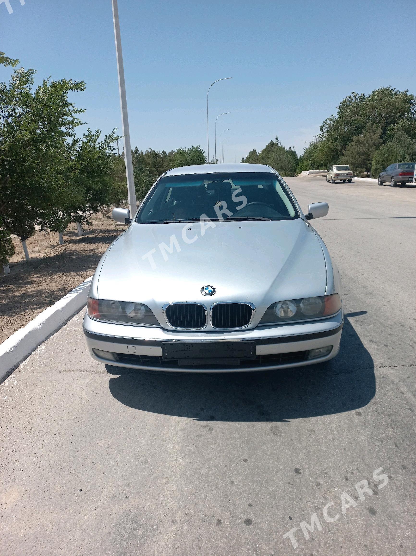 BMW 525 2000 - 100 000 TMT - Балканабат - img 2