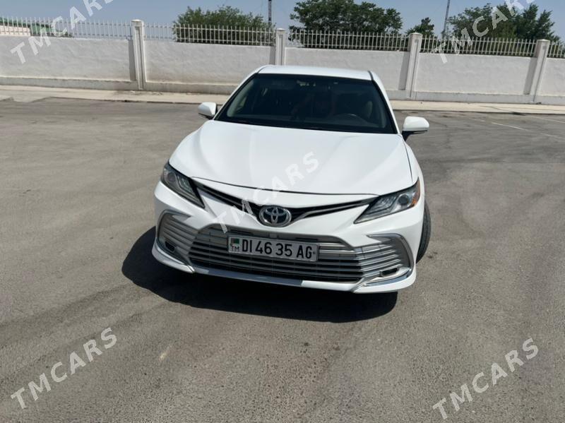 Toyota Camry 2018 - 250 000 TMT - Бузмеин ГРЭС - img 5