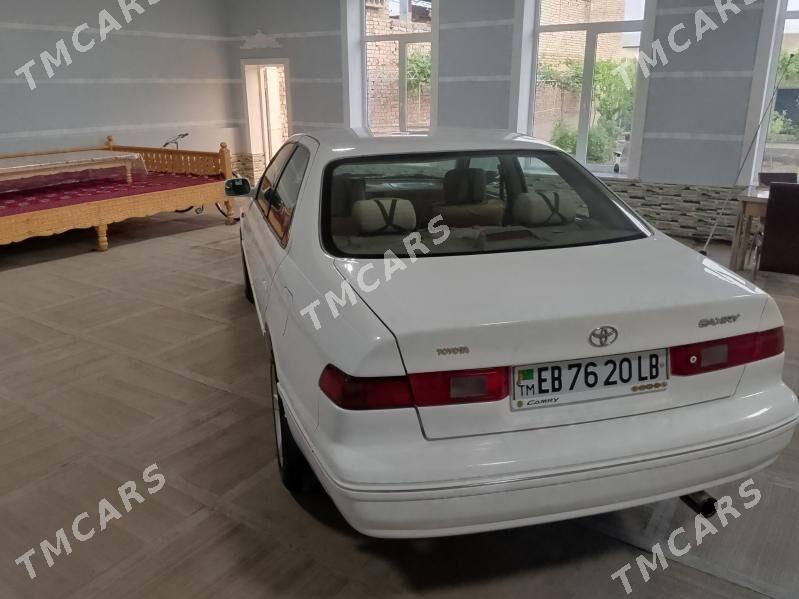 Toyota Camry 1998 - 116 000 TMT - Туркменабат - img 2
