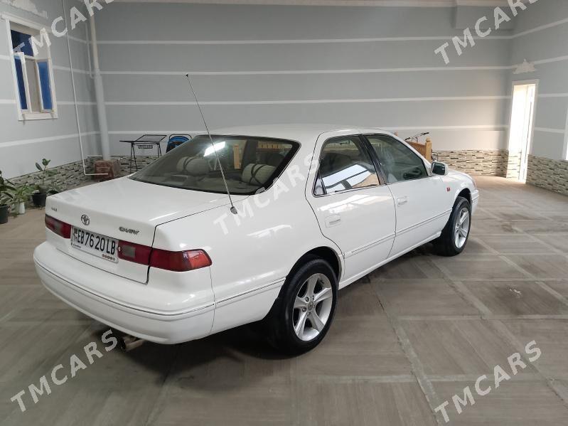 Toyota Camry 1998 - 116 000 TMT - Туркменабат - img 4