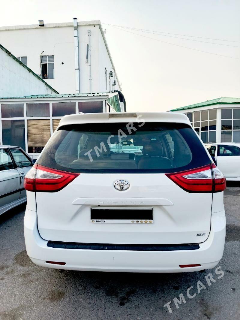 Toyota Sienna 2017 - 336 000 TMT - Aşgabat - img 7