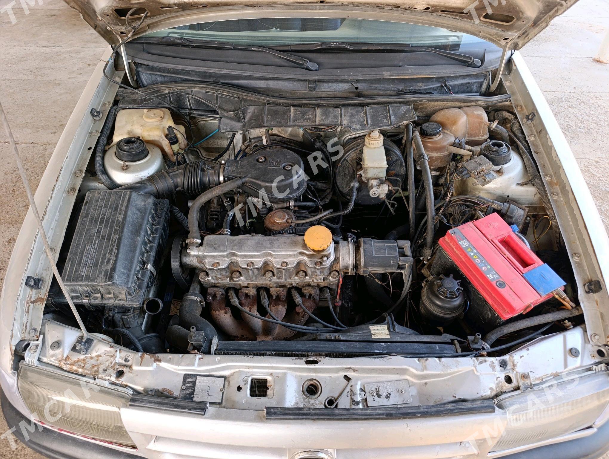 Opel Astra 1992 - 23 000 TMT - Мары - img 2