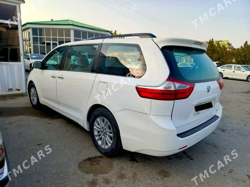 Toyota Sienna 2017 - 336 000 TMT - Aşgabat - img 5