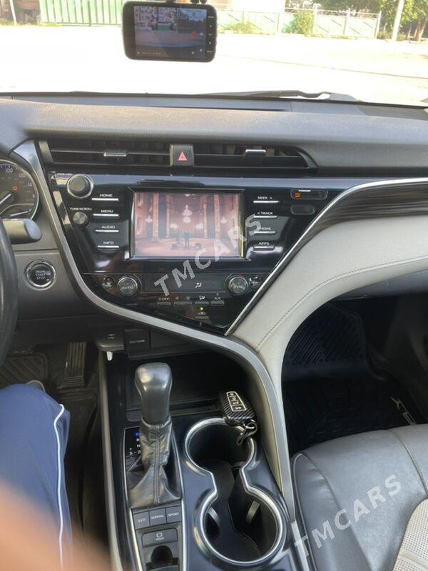 Toyota Camry 2018 - 330 000 TMT - Мары - img 3