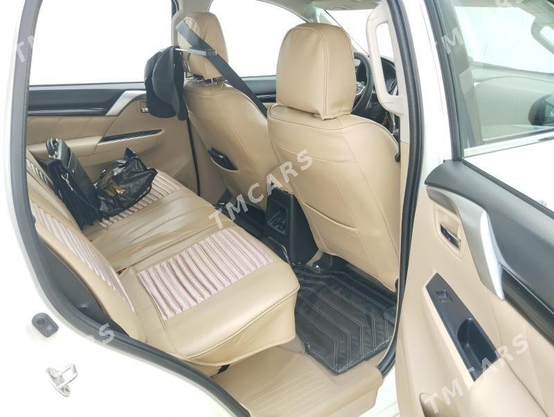 Mitsubishi Montero Sport 2019 - 360 000 TMT - Aşgabat - img 3
