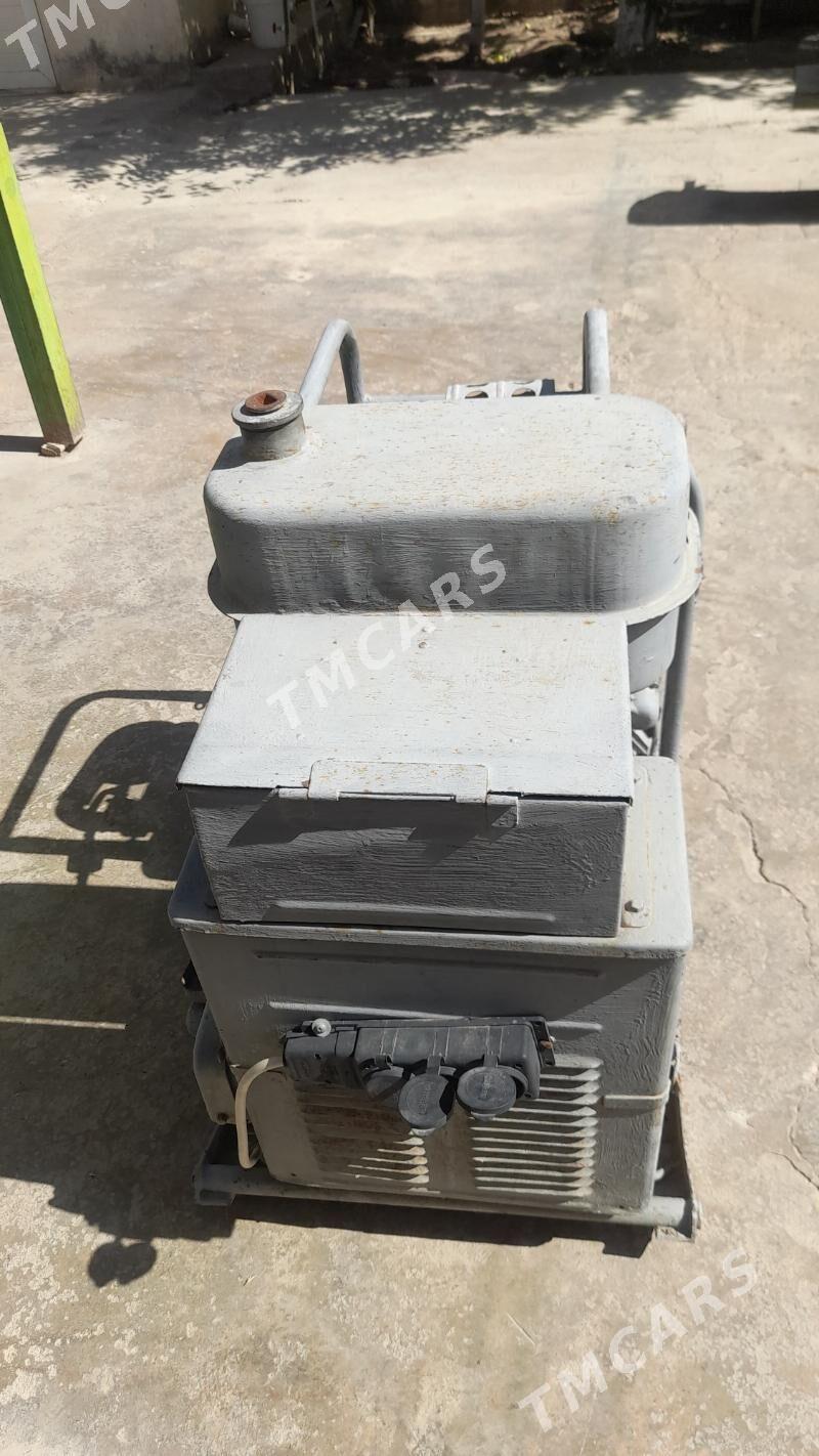 tok berýän generator - Jebel - img 2