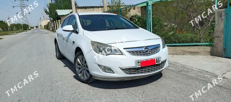 Opel Astra 2010 - 115 000 TMT - Бузмеин - img 5