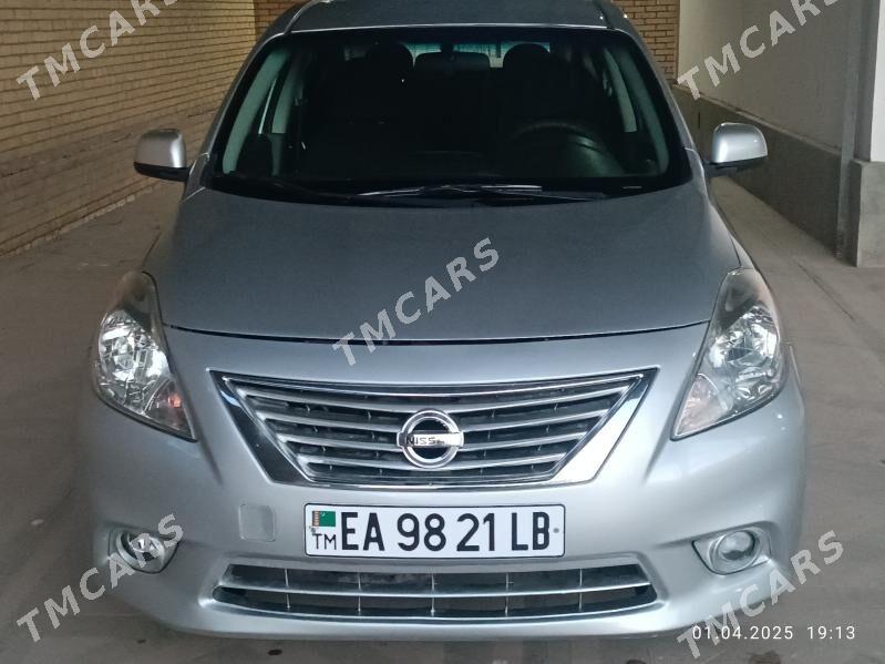 Nissan Versa 2012 - 100 000 TMT - Халач - img 3