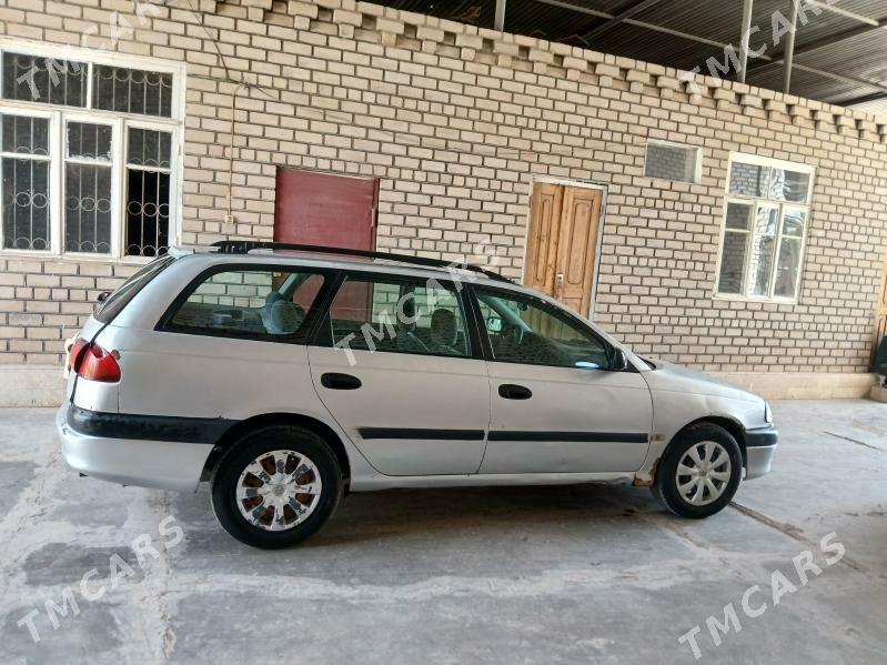 Toyota Avensis 1998 - 70 000 TMT - Теджен - img 3