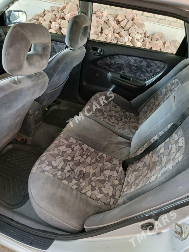 Toyota Avensis 1998 - 70 000 TMT - Теджен - img 2