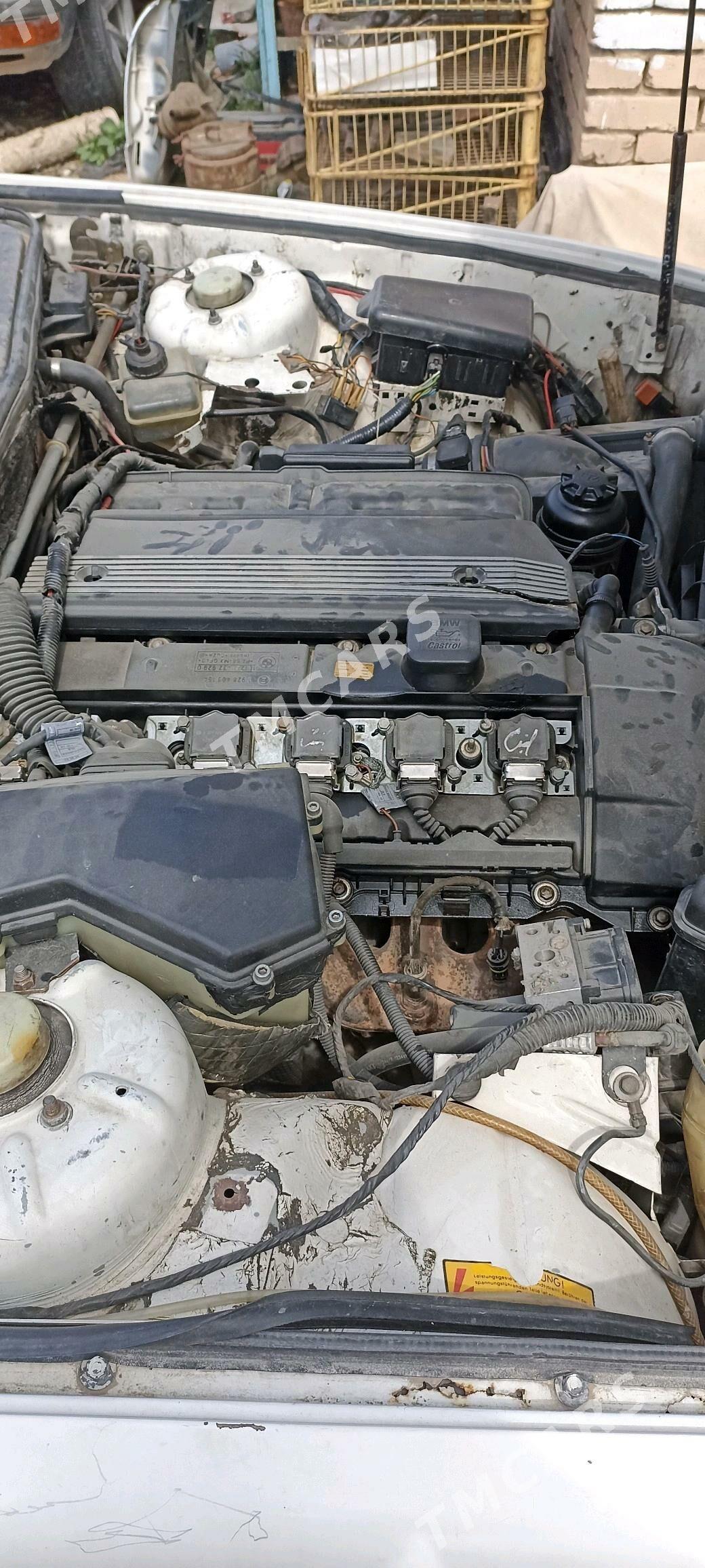 BMW 730 1983 - 70 000 TMT - Анев - img 3