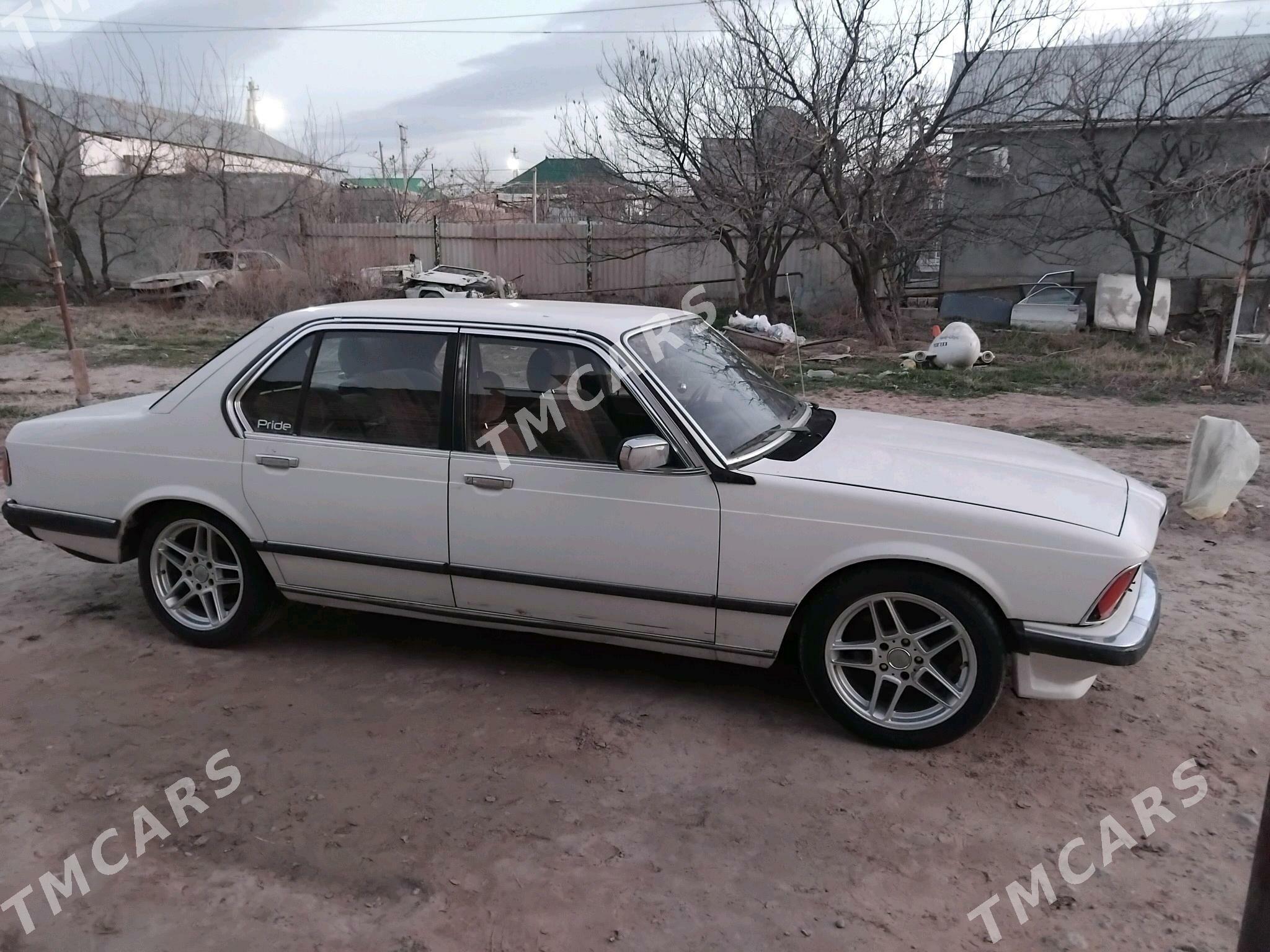 BMW 730 1983 - 70 000 TMT - Анев - img 4
