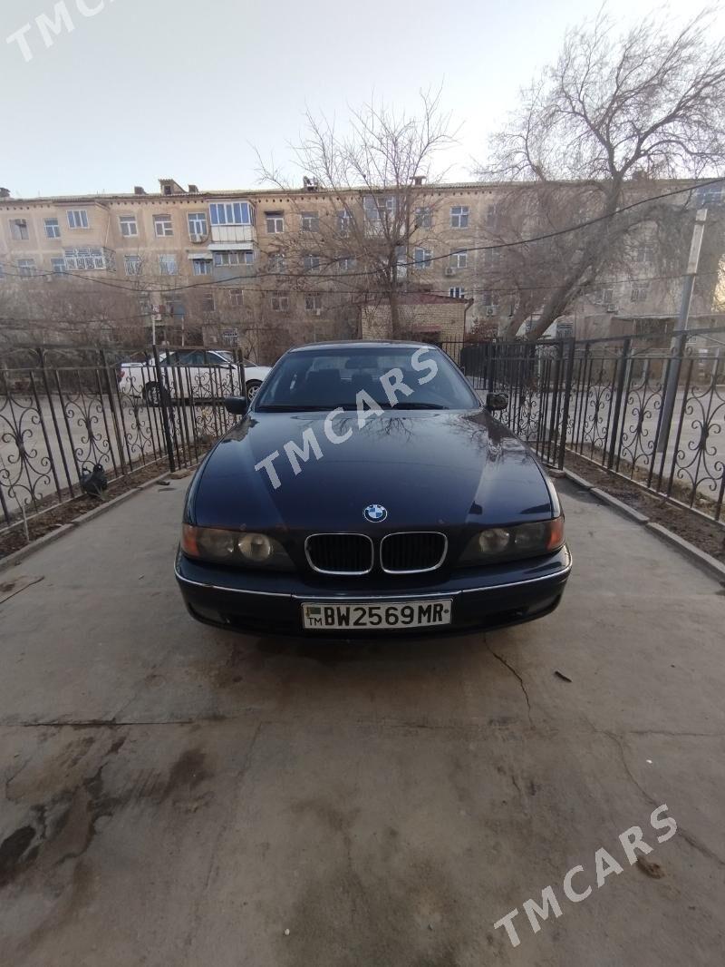 BMW E39 1998 - 70 000 TMT - Mary - img 2