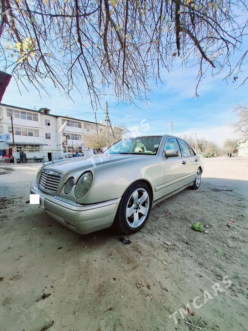 Mercedes-Benz E430 1999 - 85 000 TMT - Türkmenbaşy - img 4