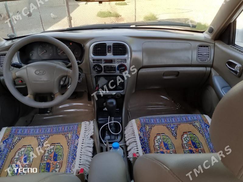 Hyundai Sonata 2001 - 72 000 TMT - Бахарден - img 5