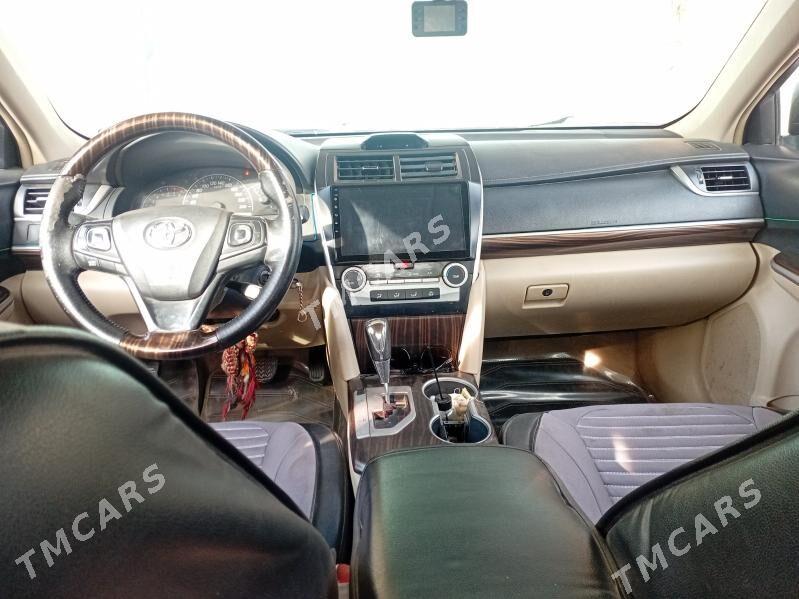 Toyota Camry 2016 - 200 000 TMT - Köneürgenç - img 2