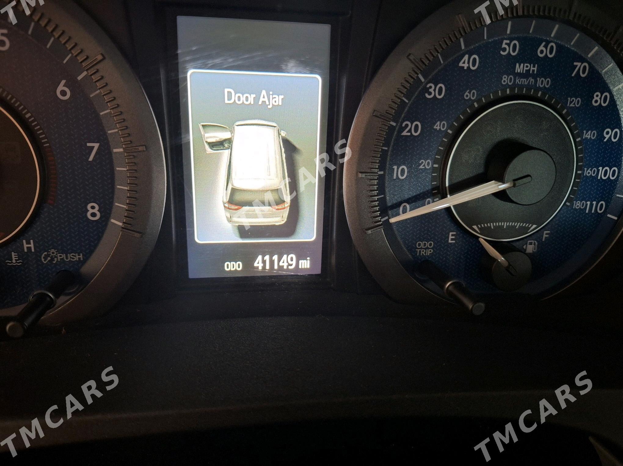 Toyota Sienna 2019 - 400 000 TMT - Мары - img 7