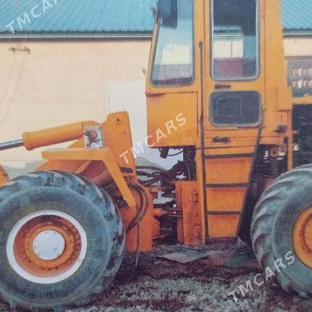 MTZ 80 1986 - 200 000 TMT - Кёнеургенч - img 2