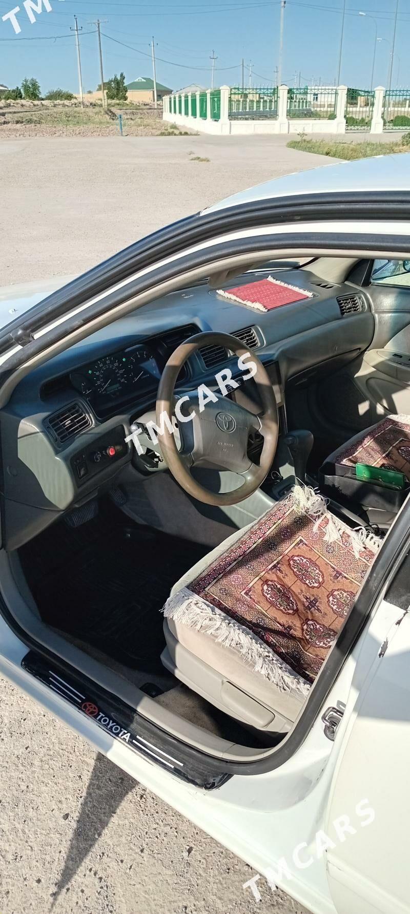 Toyota Camry 1998 - 115 000 TMT - Дянев - img 7